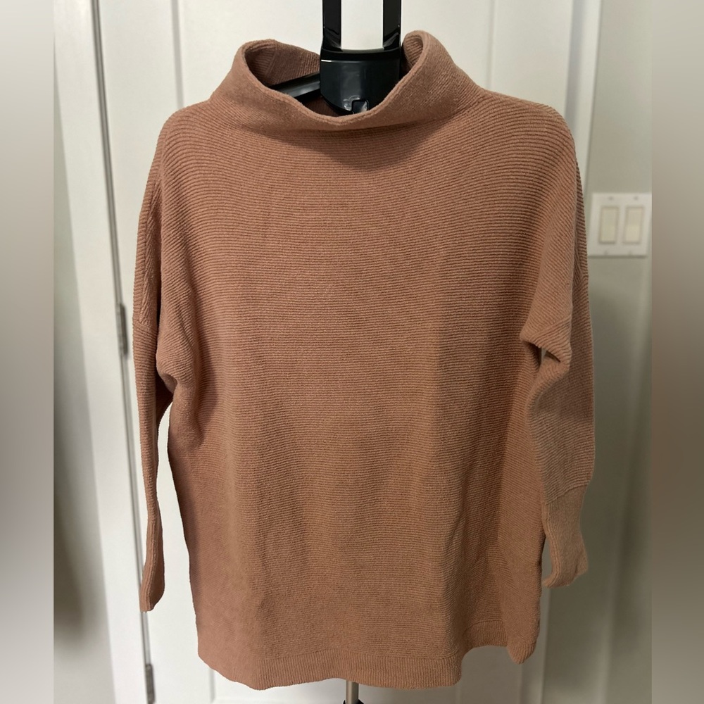 Women's Blush Pink Slouchy Ottoman Sweater by Free People-size small